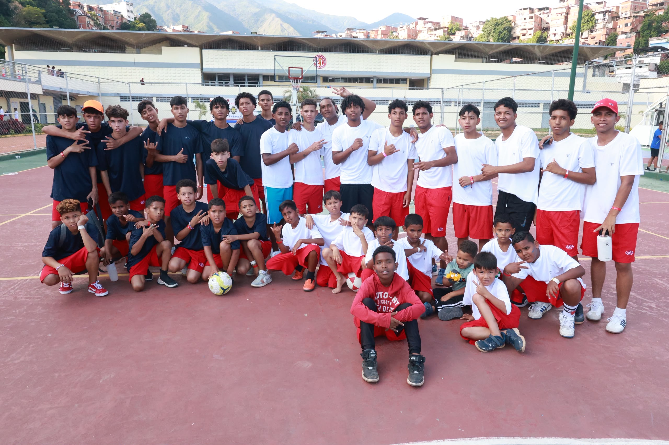 Se inauguran los Juegos Deportivos «Venezuela Renace» en el Campamentos Transitorio Leonardo Infante