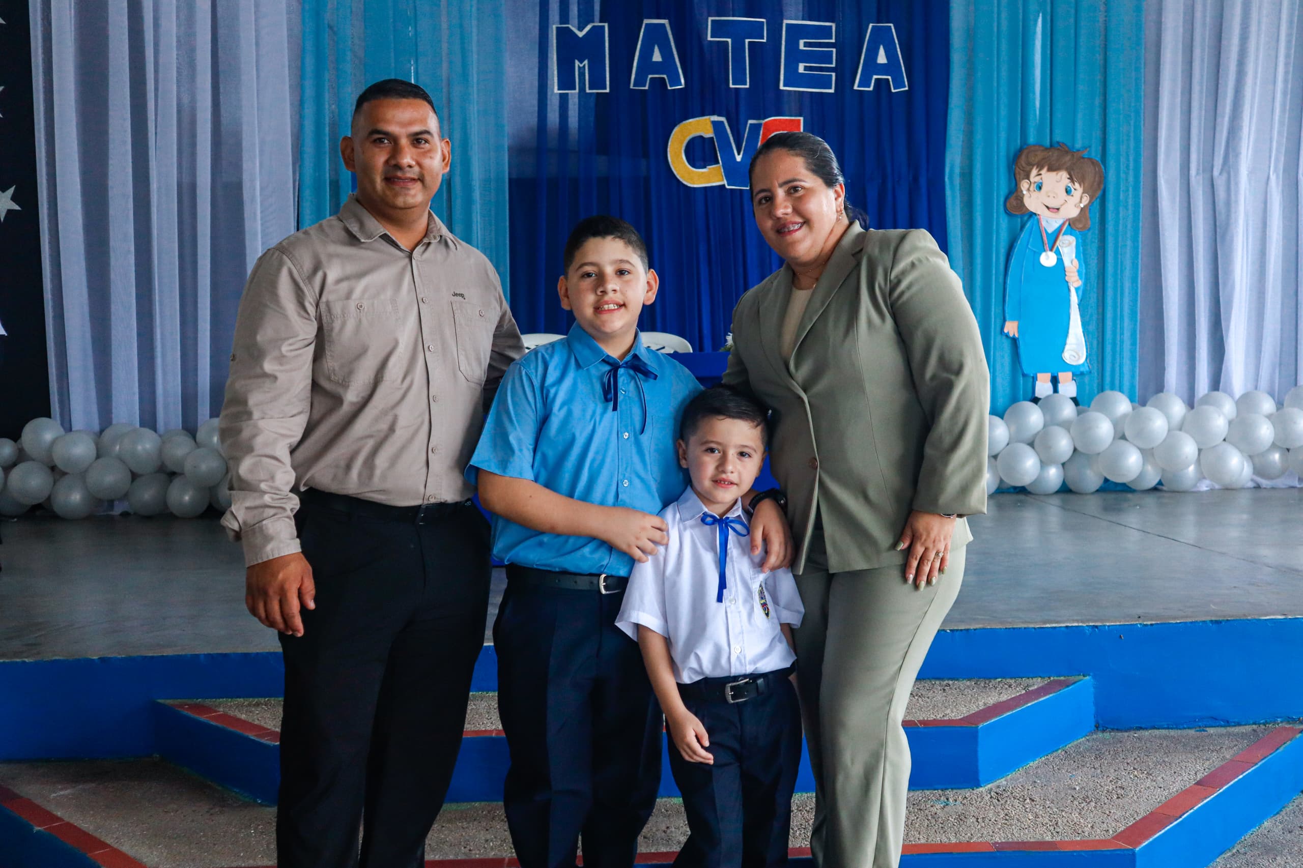 Colegio Negra Matea de la CVG celebró su 45° Acto de Grado